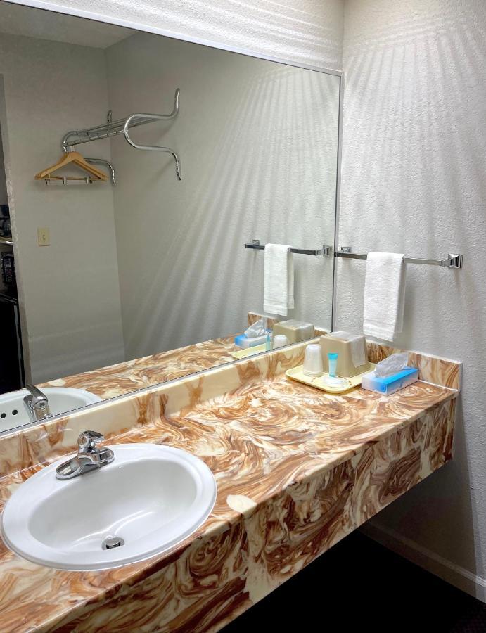 Luxury Inn & Suites Selma Zewnętrze zdjęcie