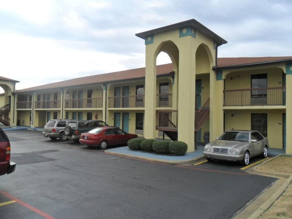 Luxury Inn & Suites Selma Zewnętrze zdjęcie
